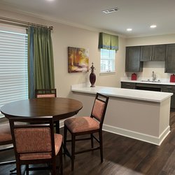 dining room at Carrollton Club located at Carrollton, GA